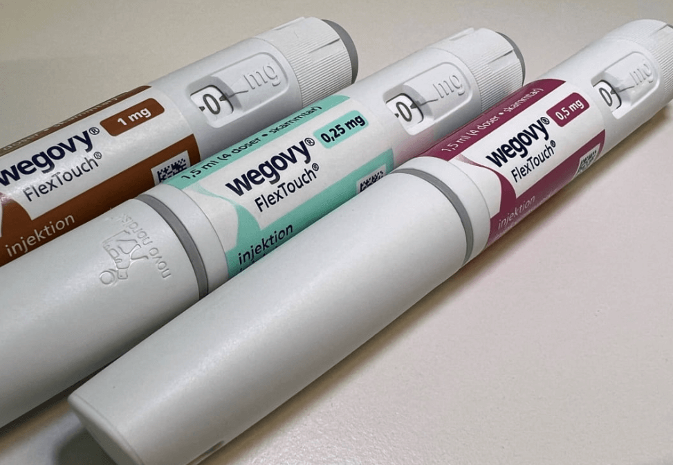 노보노디스크의 위고비 플렉스타치 주사 펜, 0.25mg·0.5mg·1mg 용량별 제품 클로즈업 이미지