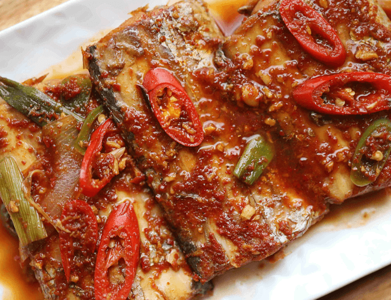 갈치 조림의 깔끔한 맛보기