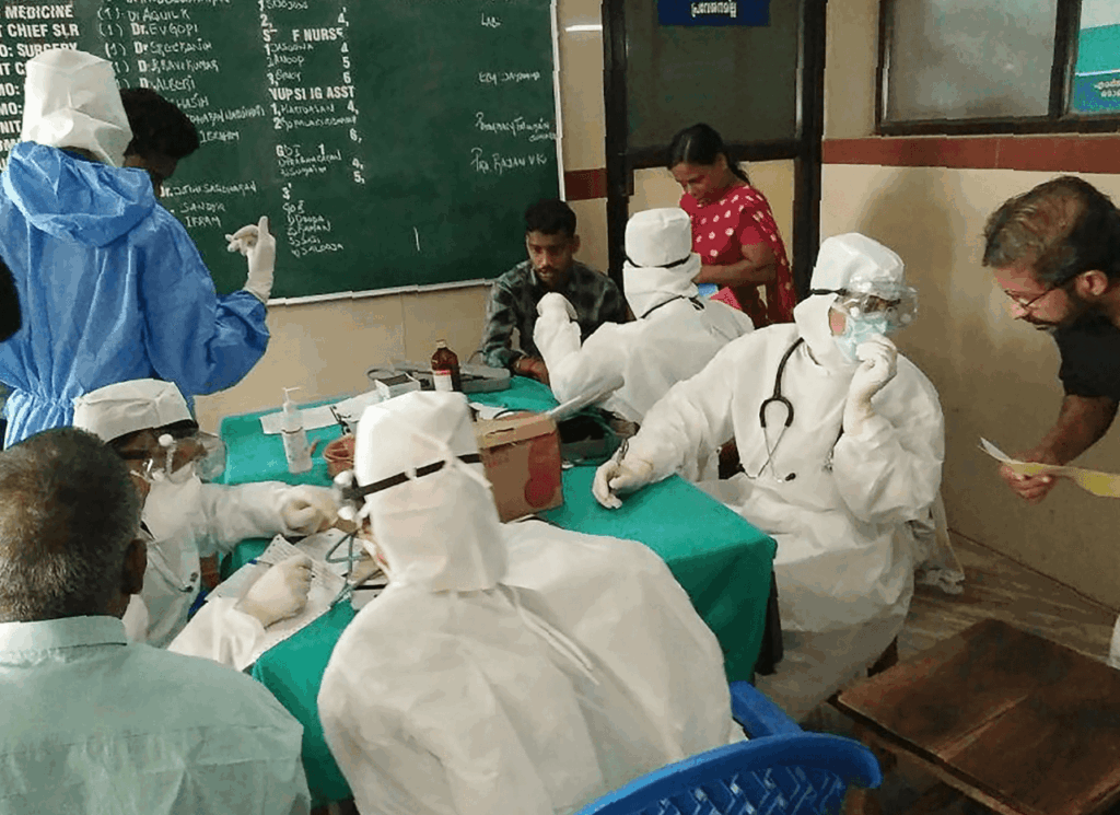 왜 더 위험한가: 백신과 치료제가 없다